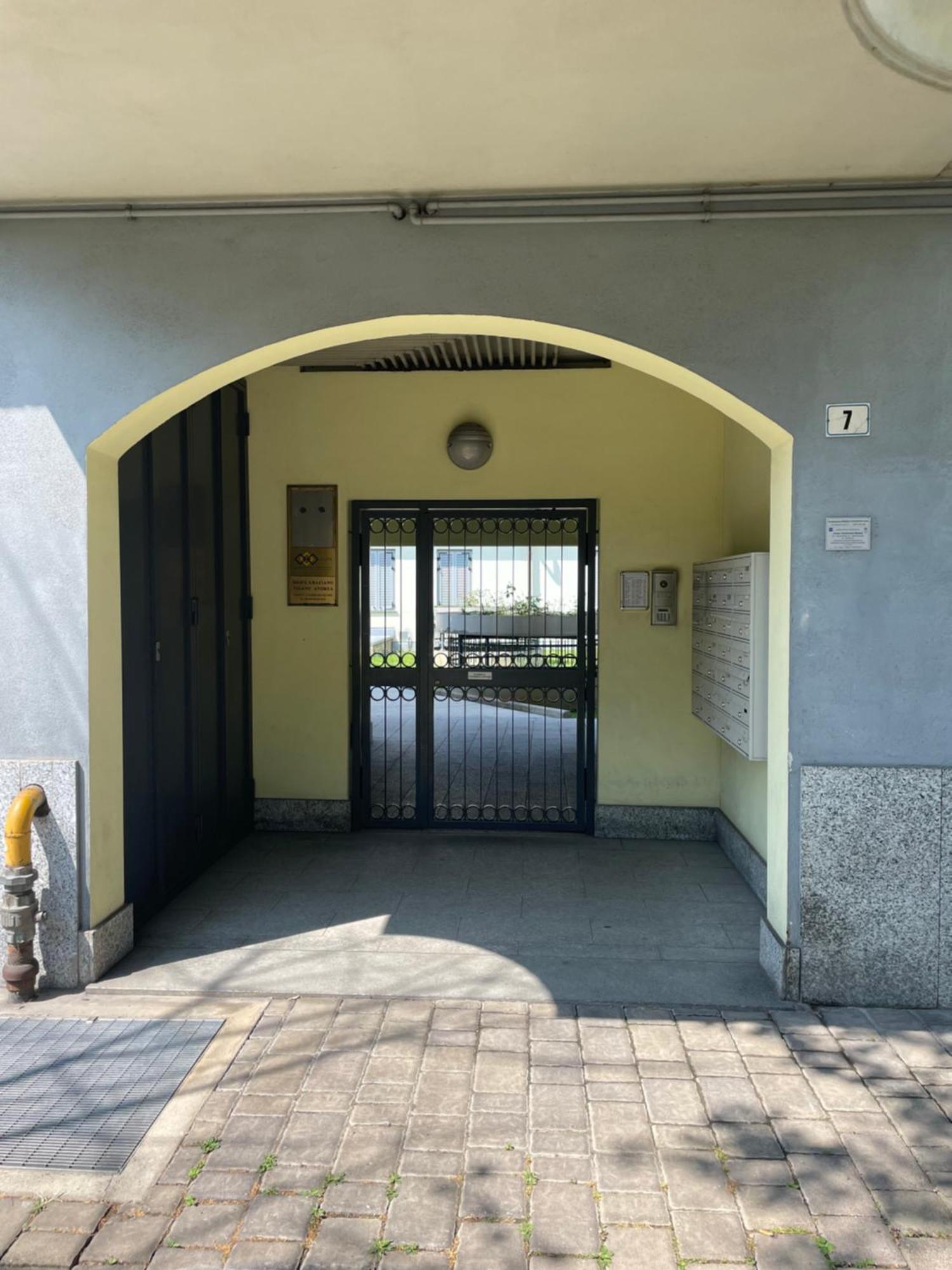 Bnbook-Tommaso Grossi Rho Fiera Exterior photo